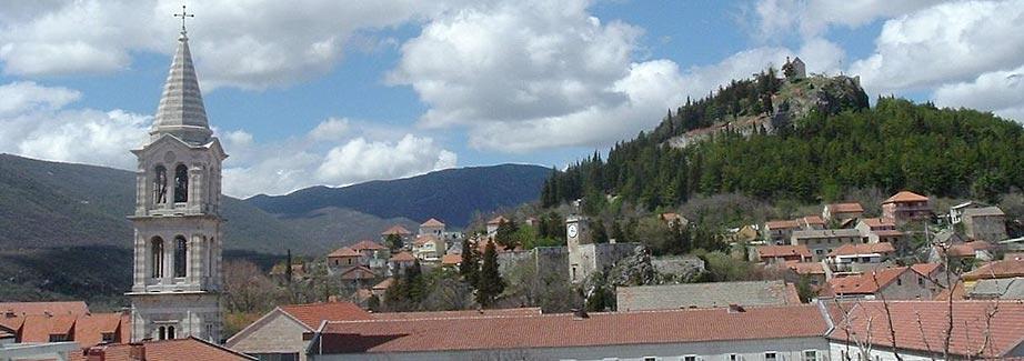 Trilj Apartman Jurika Exterior foto
